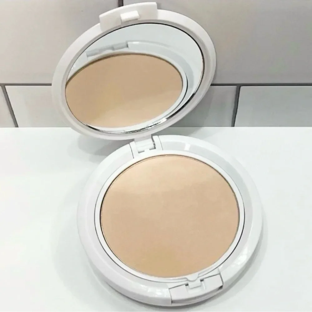 TIGI Cosmetics Shi Shi Powder Foundation